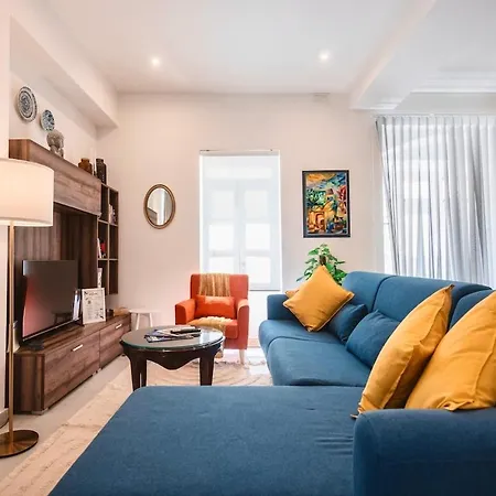 Charming Duplex By Valletta - No Extra Fee