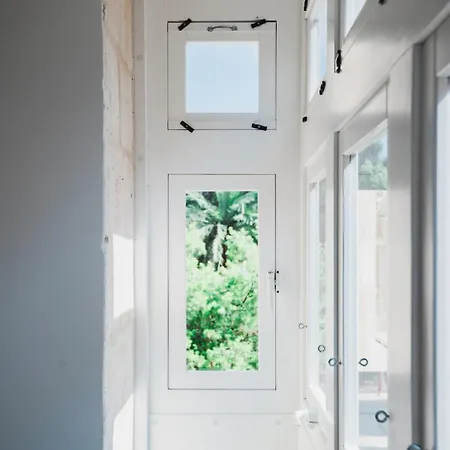 Charming Duplex By Valletta - No Extra Fee 아파트