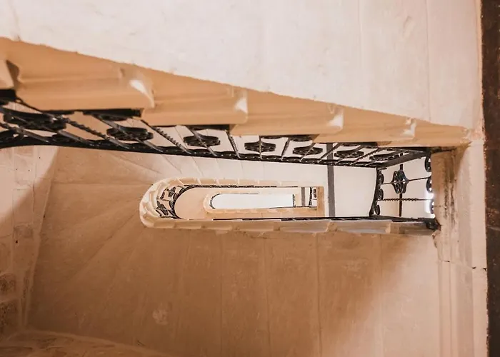 Charming Duplex By Valletta - No Extra Fee